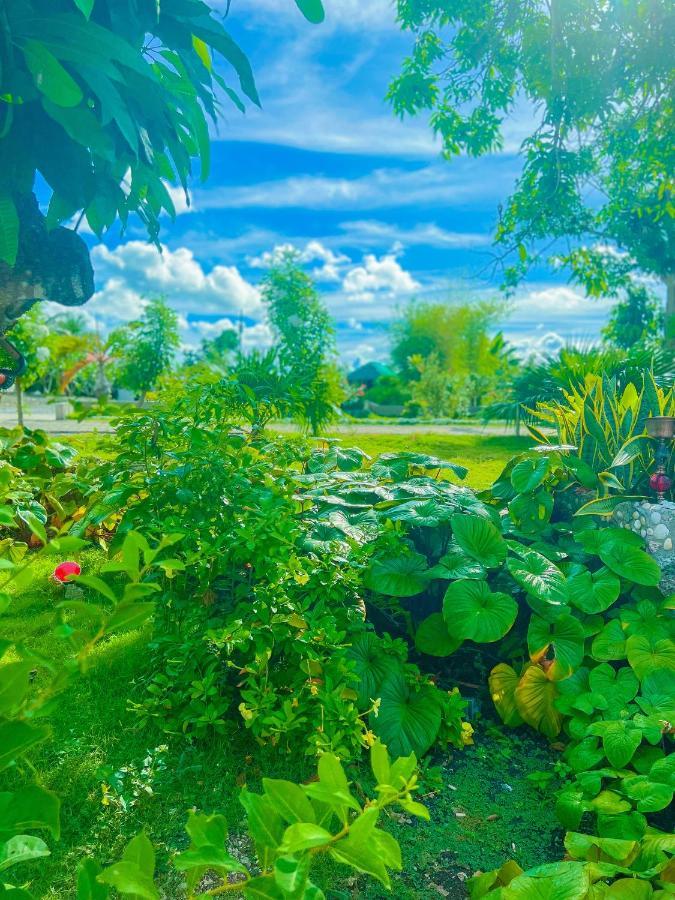 La Plumerias Moalboal Exteriér fotografie