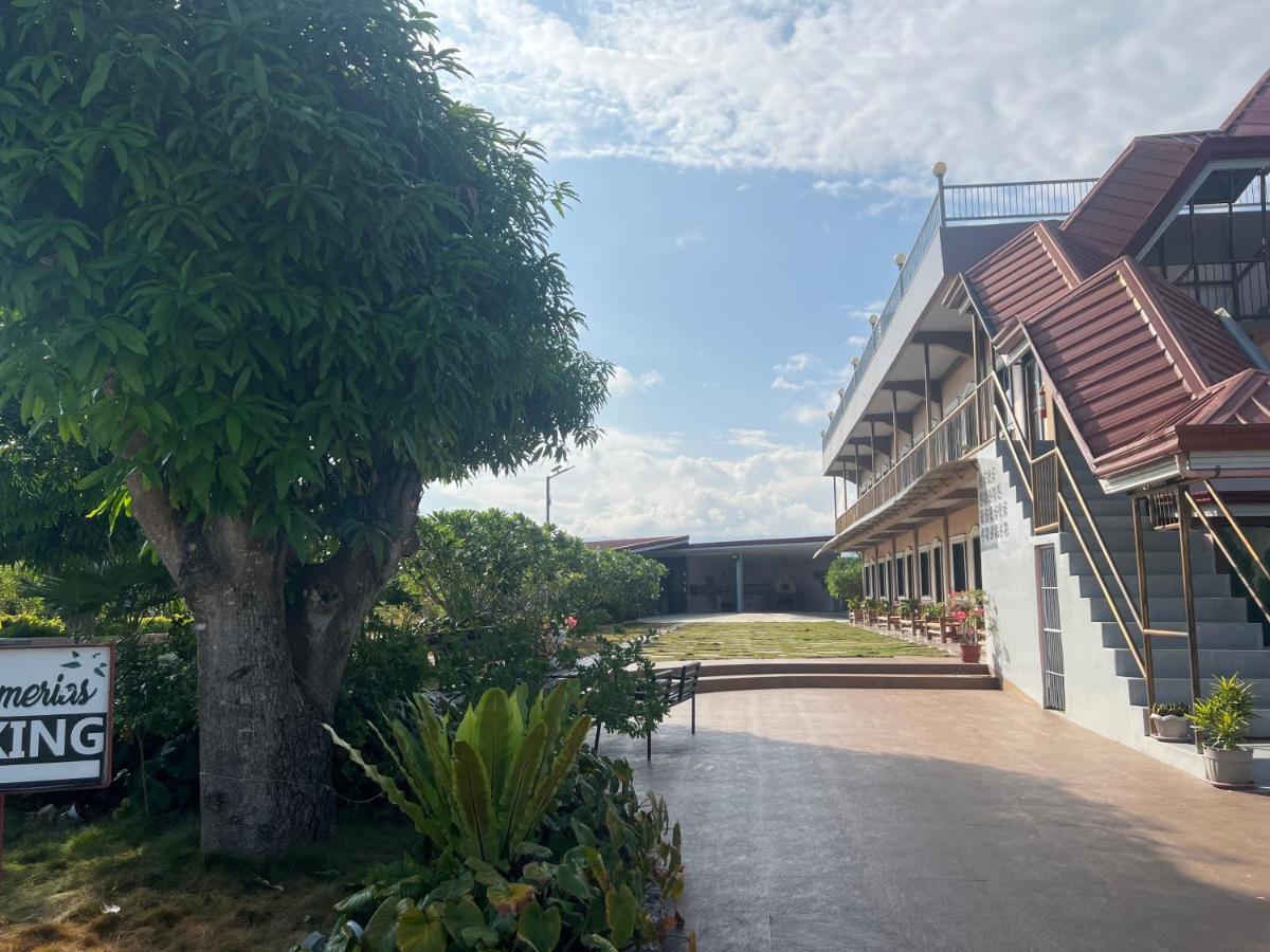 La Plumerias Moalboal Exteriér fotografie